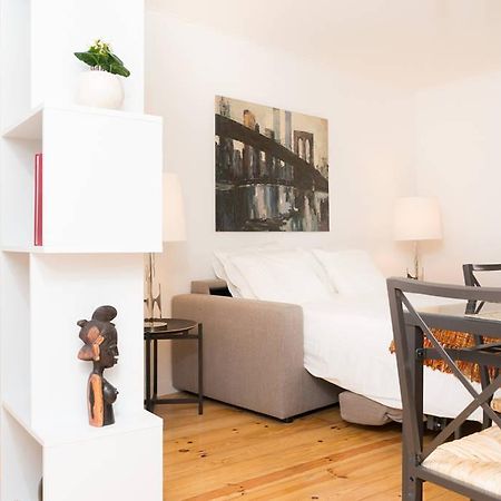 Beautiful Studio In Historic Alfama Lisboa الغرفة الصورة