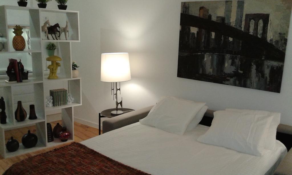 Beautiful Studio In Historic Alfama Lisboa الغرفة الصورة