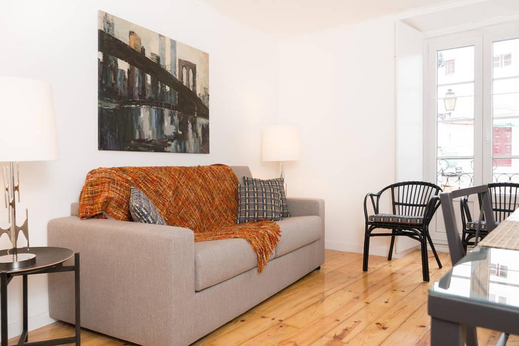 Beautiful Studio In Historic Alfama Lisboa الغرفة الصورة
